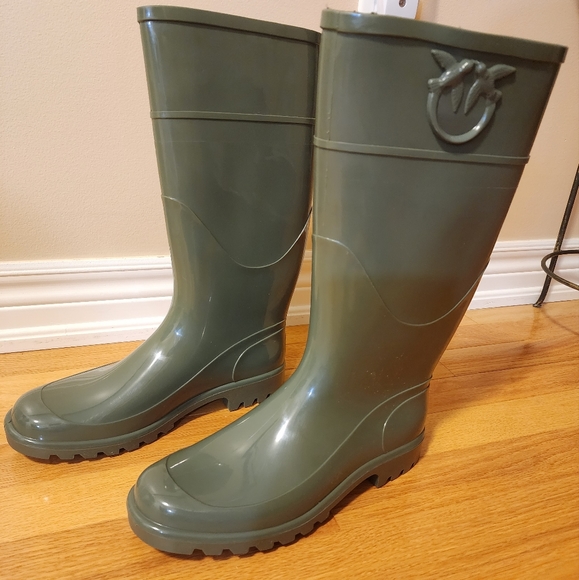 PINKO Love-embossed wellington boots .NWOT .(  big for me) - Picture 5 of 12